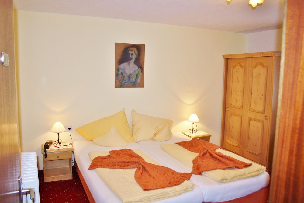 Фото Hotel Schönegg