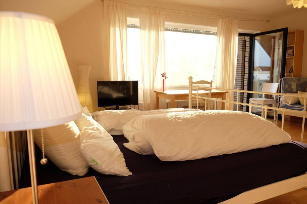 Фото Villa Orchard Frankfurt