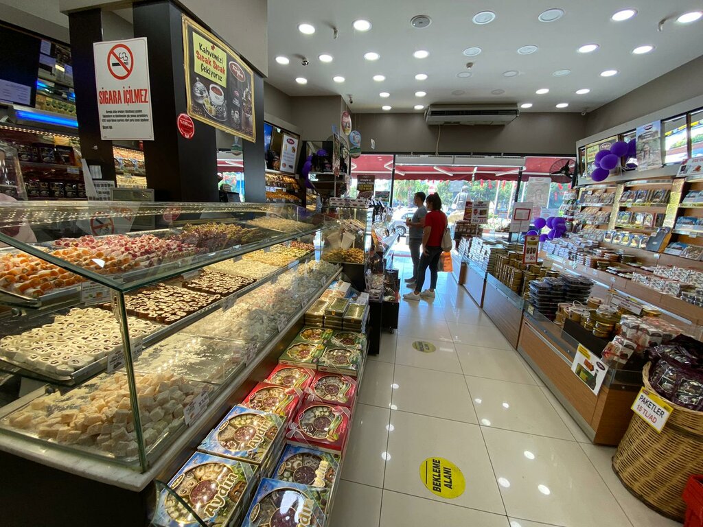 المكسرات والوجبات الخفيفة والفواكه المجففة Tugba Kuruyemish Aydin Centre Branch ، ، صورة