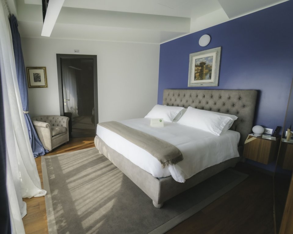 Фото Villa Lario Resort Mandello