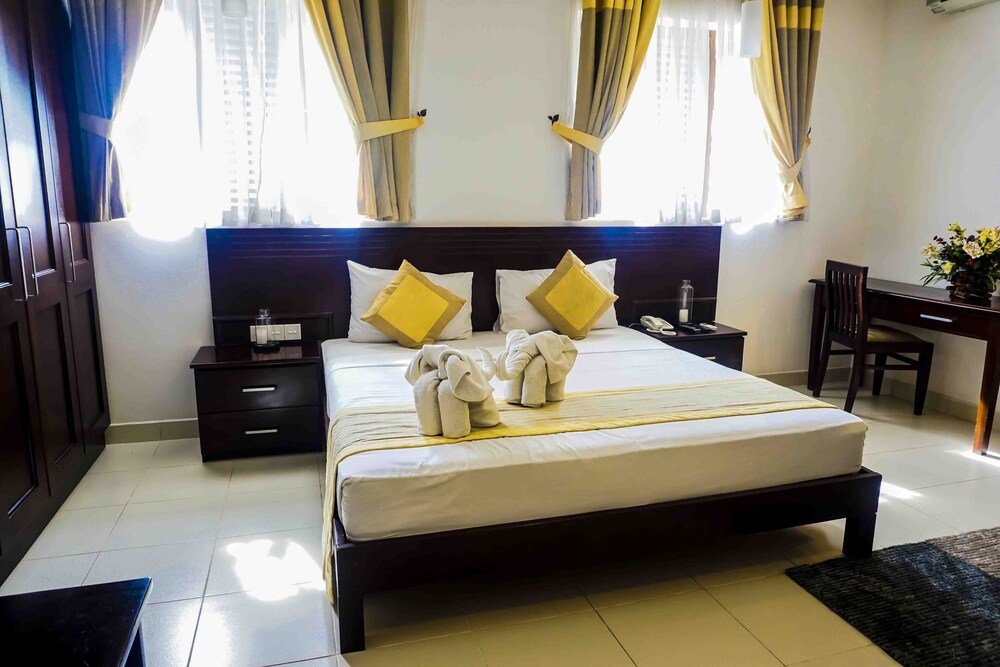 Фото Lavendish Okrin Hotel