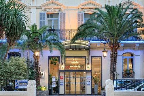 Гостиница Best Western Hotel Lakmi Nice в Ницце