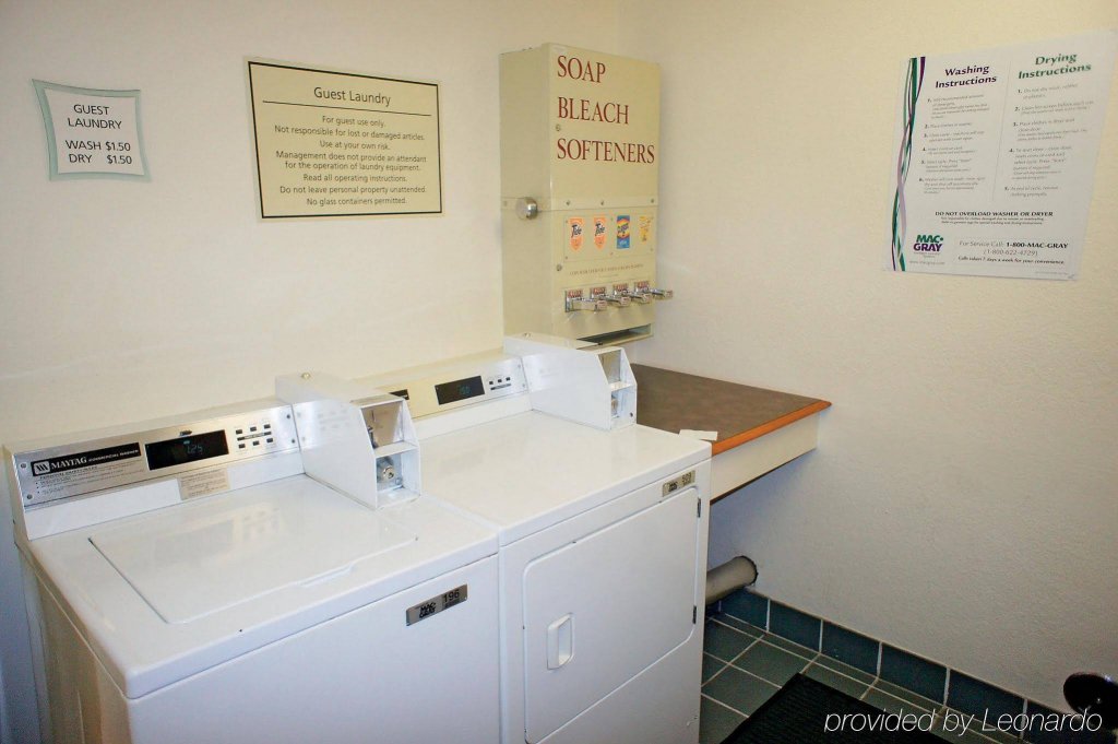 Фото La Quinta Inn & Suites by Wyndham Salt Lake City - Layton