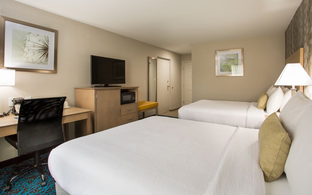 Фото Best Western Milford Inn