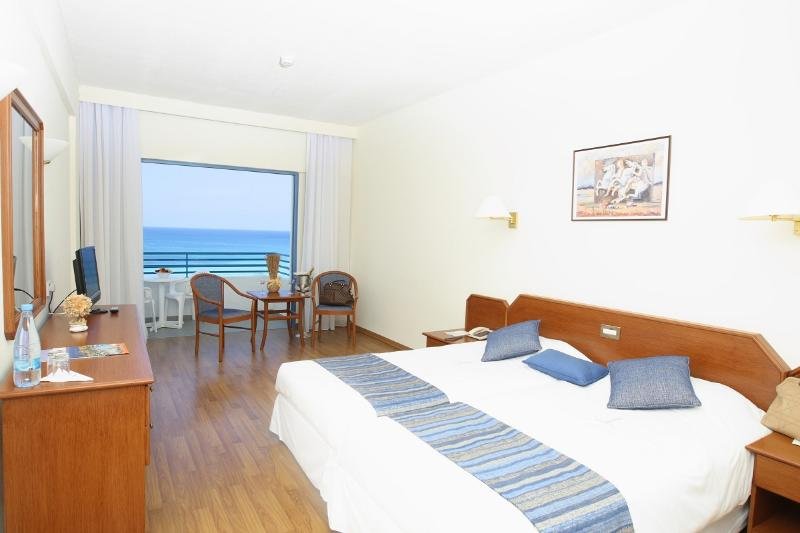 Фото Iliada Beach Hotel