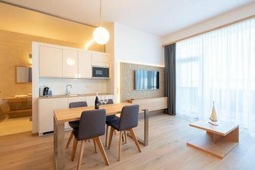 Hotel Gut Leithaberg, Earth, photo