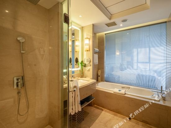 Фото Wyndham Grand Plaza Royale Changsheng Jiangyin