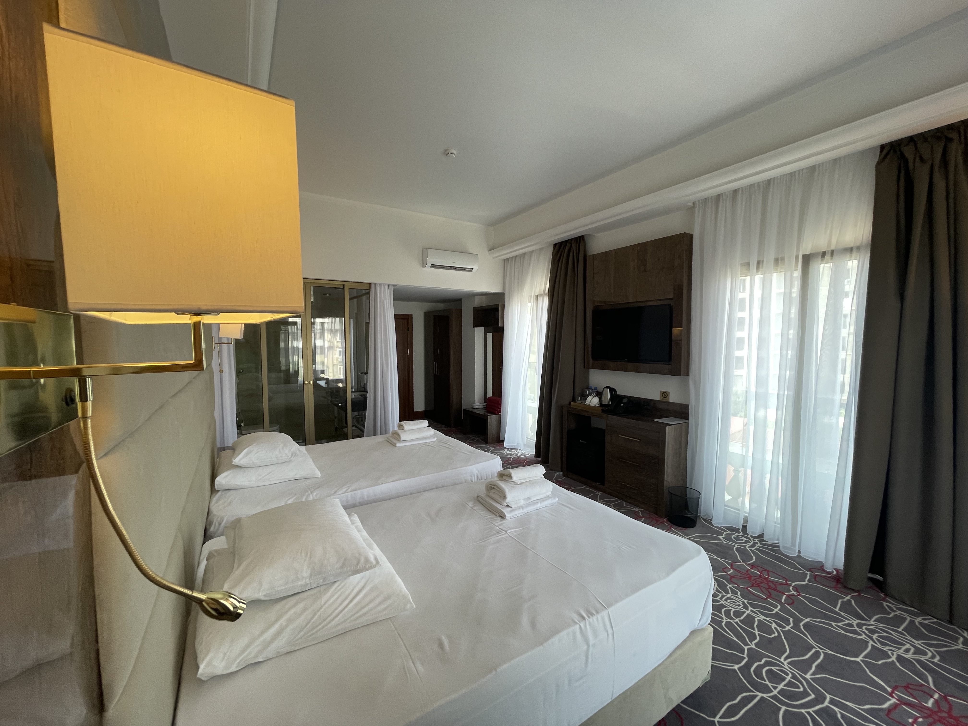 Фото Гранд Отель Сухум