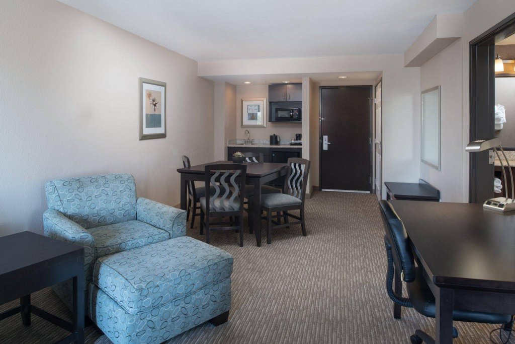 Фото Best Western Plus Las Vegas South Henderson