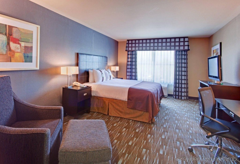 Фото Holiday Inn Ontario Airport, an Ihg Hotel