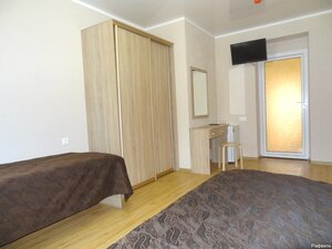 Rafael (Vozrozhdeniye Village, Tamanskaya Street, 122А), hotel