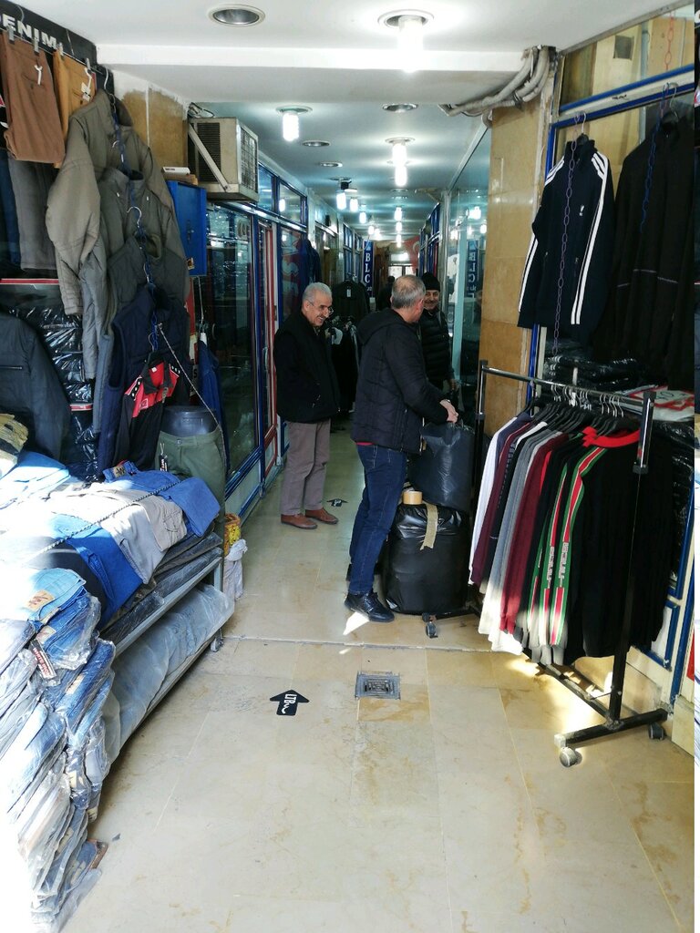 Clothes wholesale Ozle Giyim Tekstil Urunleri, Fatih, photo