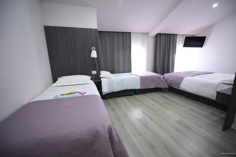 Фото Rose Garden Hotel