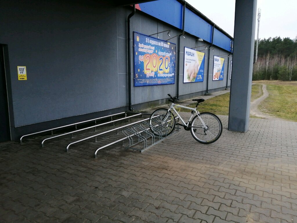 Bicycle parking Bicycle parking, Brest, photo