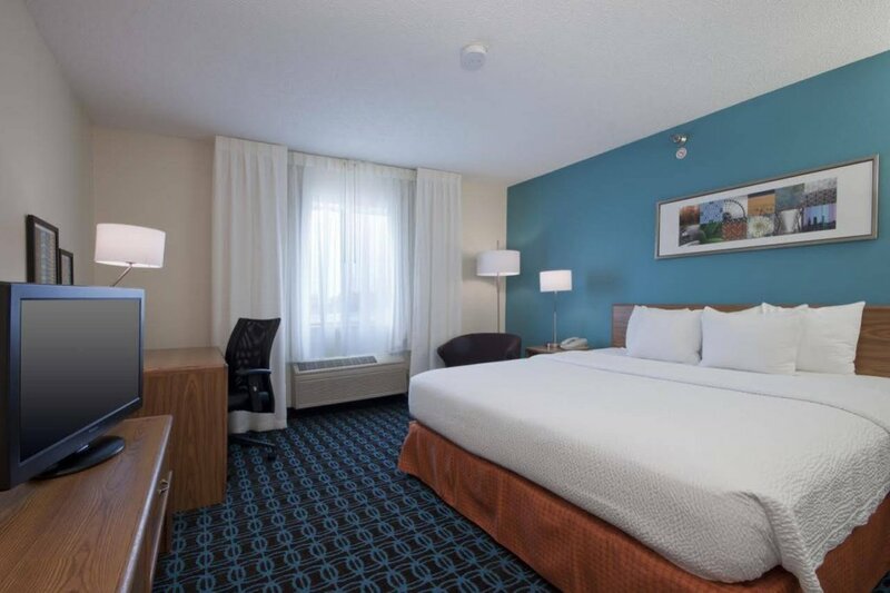 Гостиница AmericInn by Wyndham Moline Airport/Quad Cities