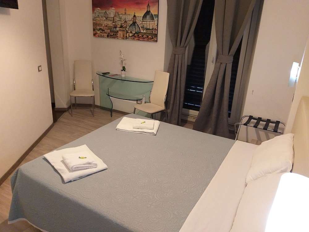 Фото A Home in Rome