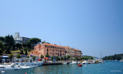 Фото International Hotel