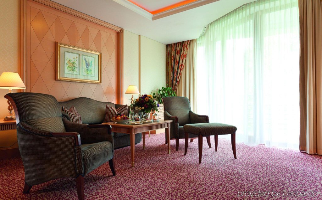 Фото Althoff Seehotel Überfahrt