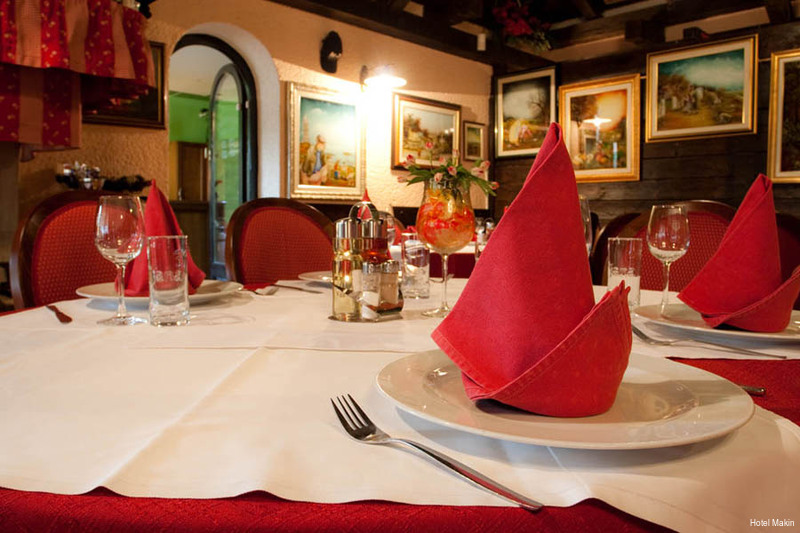 Фото Hotel Makin