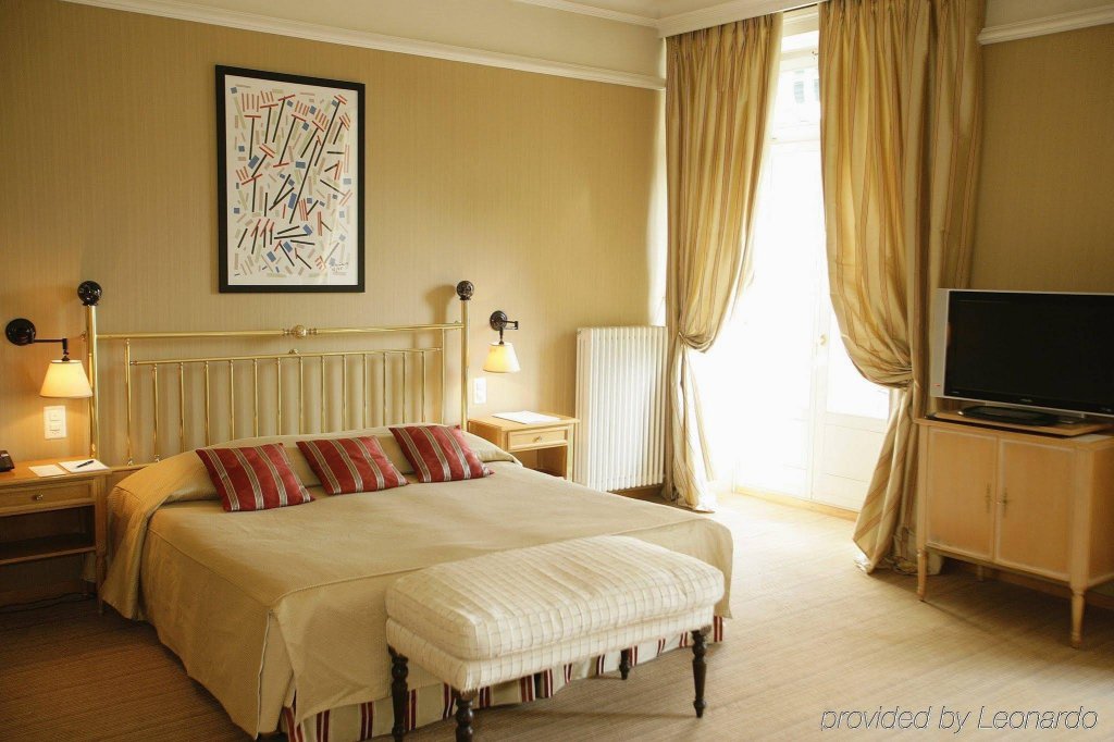 Фото Hotel Des Trois Couronnes