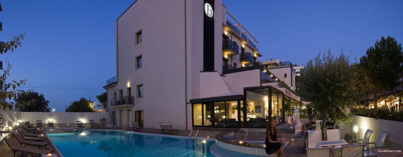 Фото Ferretti Beach Hotel