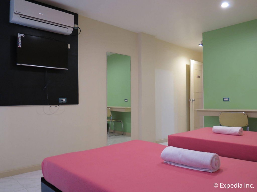 Фото The Royale House Travel Inn and Dormitel