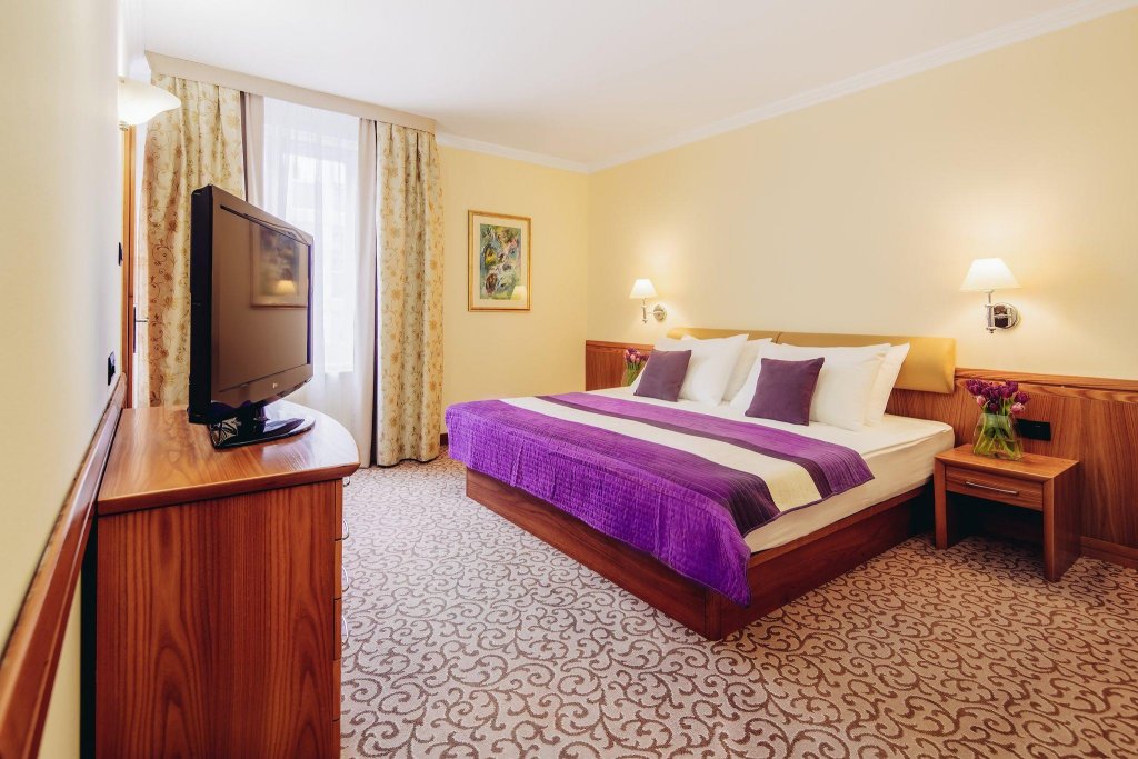 Фото Grand Hotel Union Eurostars