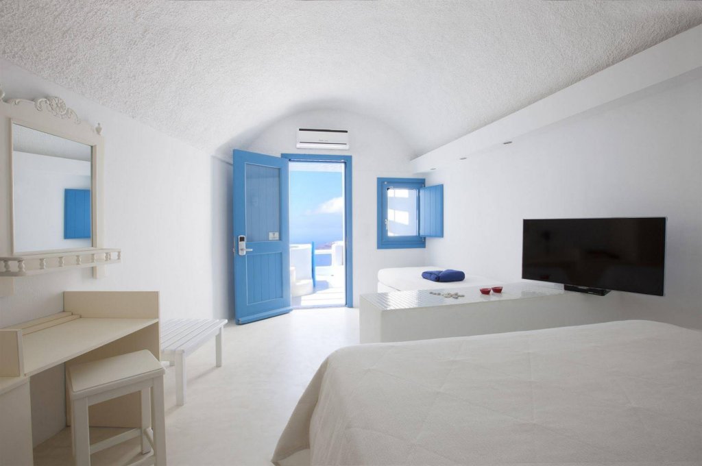 Фото Abyssanto Suites & SPA