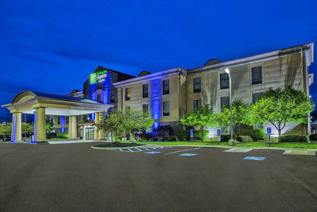 Hotel Holiday Inn Express Hotel and Suites Marysville, State of Ohio, photo