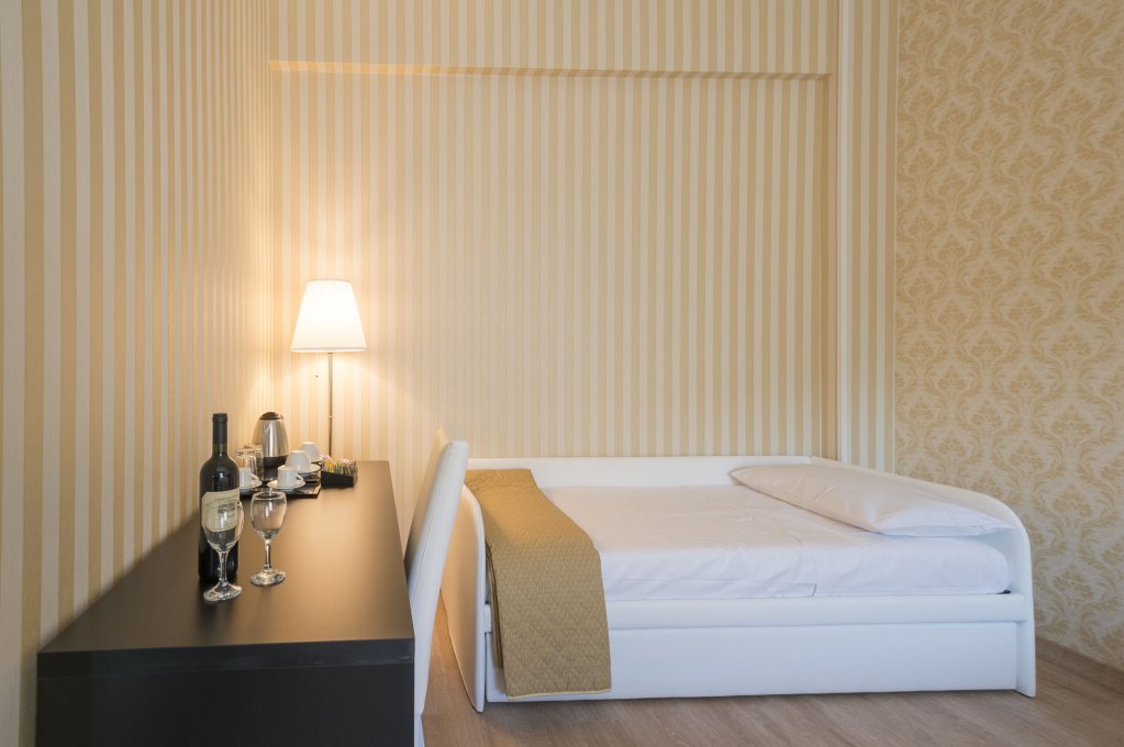 Фото Happy Holiday In Rome