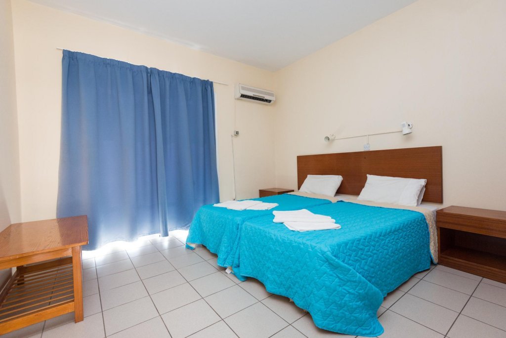 Фото Eleana Hotel