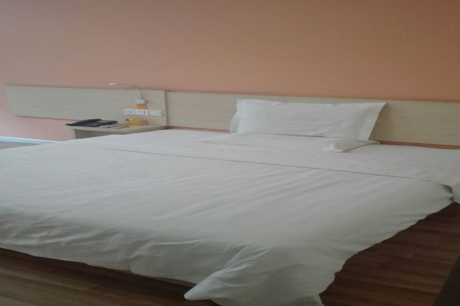 Фото 7 Days Inn Xian Jiaotong University Health Science Center Weiyi Street Subway Station Branch