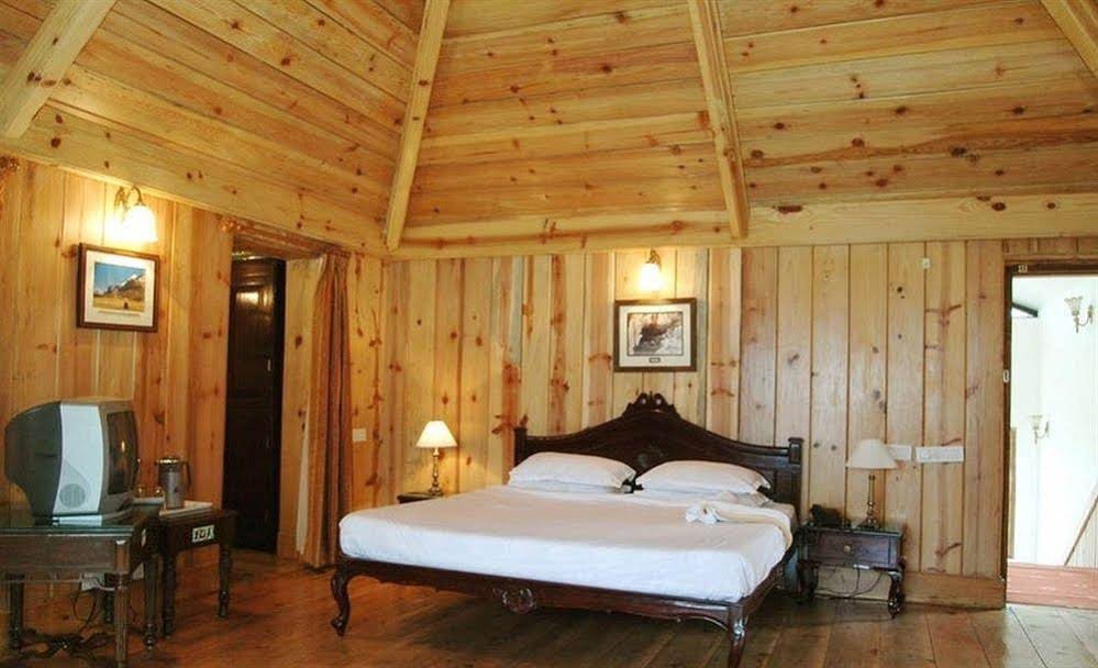 Фото WelcomHeritage Windsor Lodge