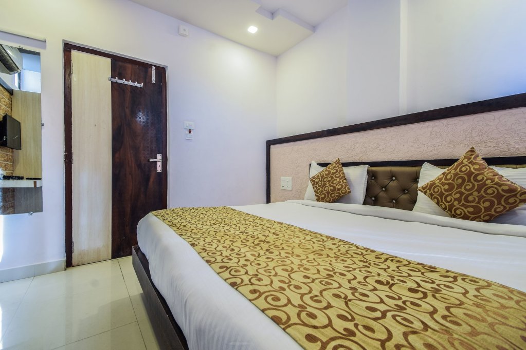 Фото Oyo 22099 Hotel Westwood Udaipur