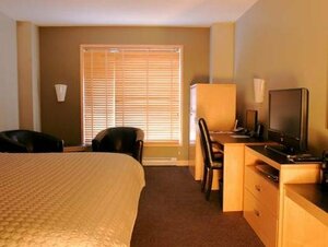 Hotel Le Dauphin Montreal Centre Ville (Quebec, Montreal, Rue de Bleury), hotel