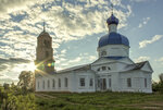 Церковь Покрова Пресвятой Богородицы (село Лом, Советская улица, 19А), orthodox church