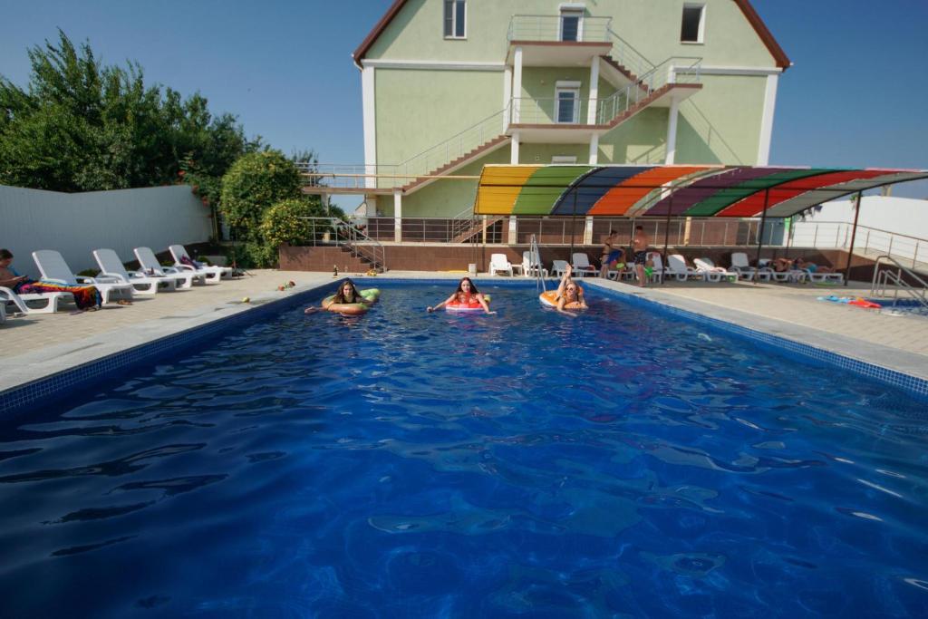 Фото Три Моря