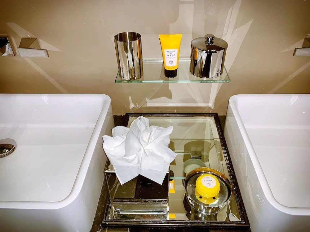 Фото D. O. M Hotel