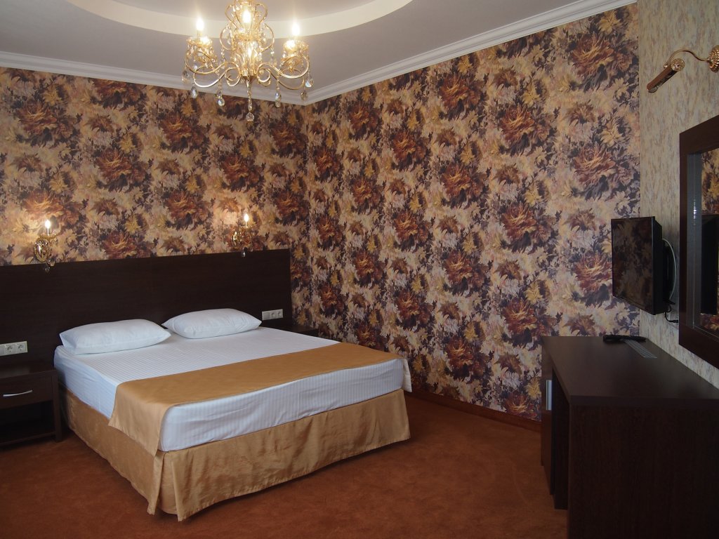 Фото Соната