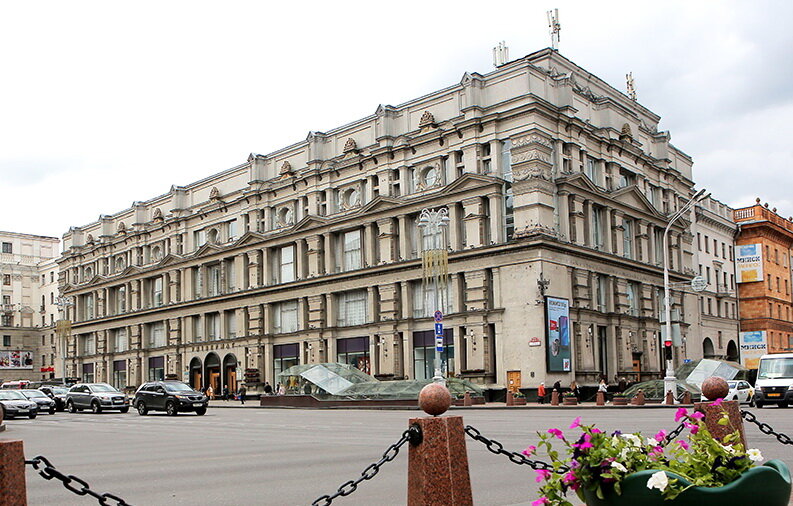 Department store Gum, Minsk, photo