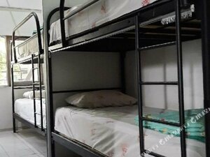 Da Rifi Hostel (East Java, Surabaya City, Сity of Surabaya, Jl. Dharmahusada Indah Timur), hostel