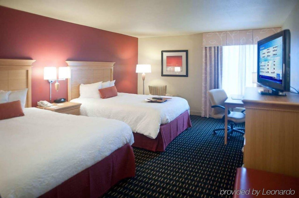 Фото Hampton Inn Pensacola-Airport