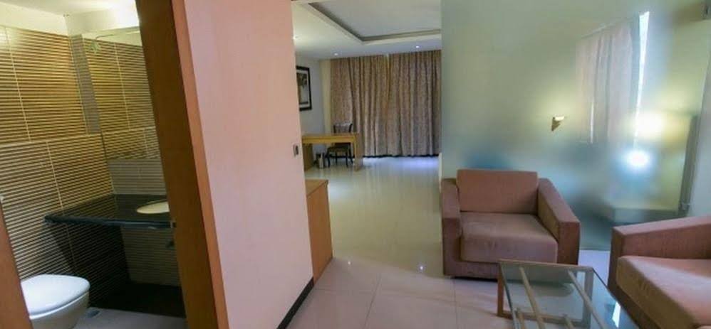 Фото Hotel Mangal City