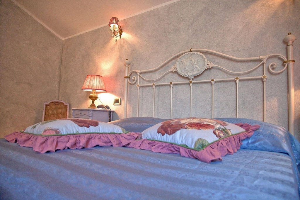 Фото Hotel La Petite Maison