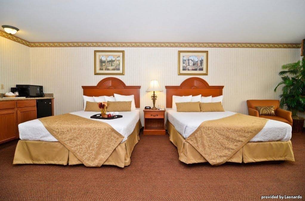 Фото Hampton Inn Vallejo