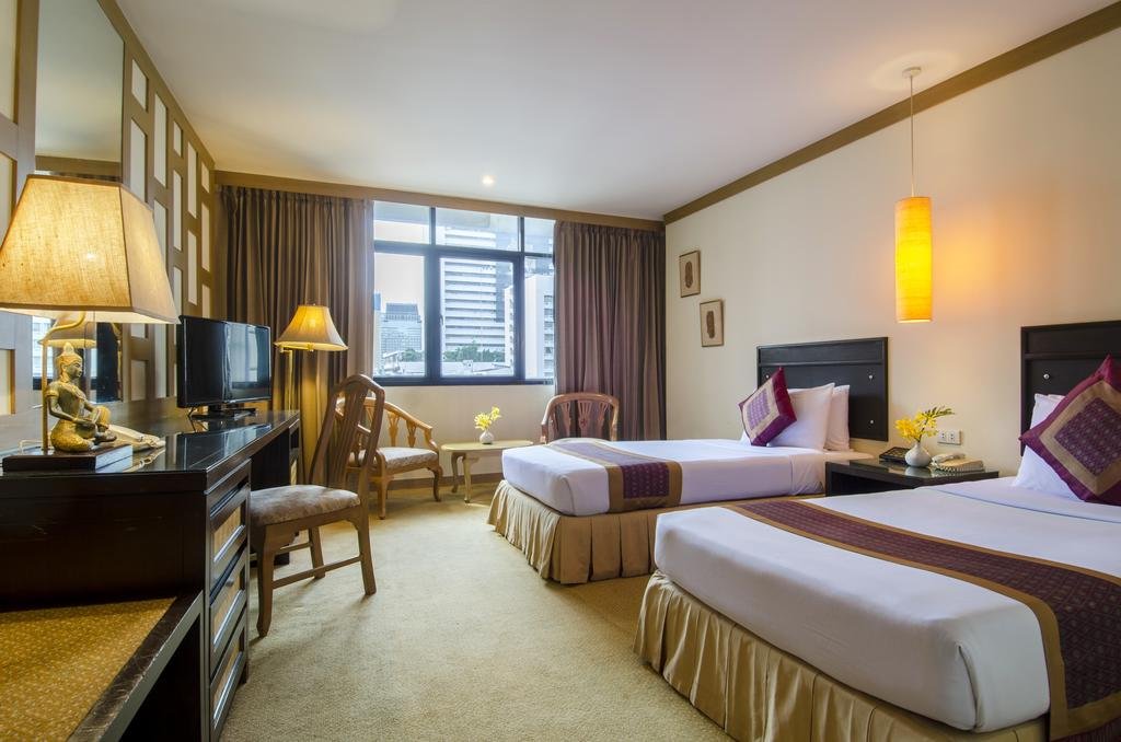 Фото The Tarntawan Hotel Surawong Bangkok