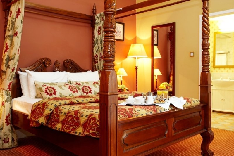 Фото Brownsover Hall Hotel