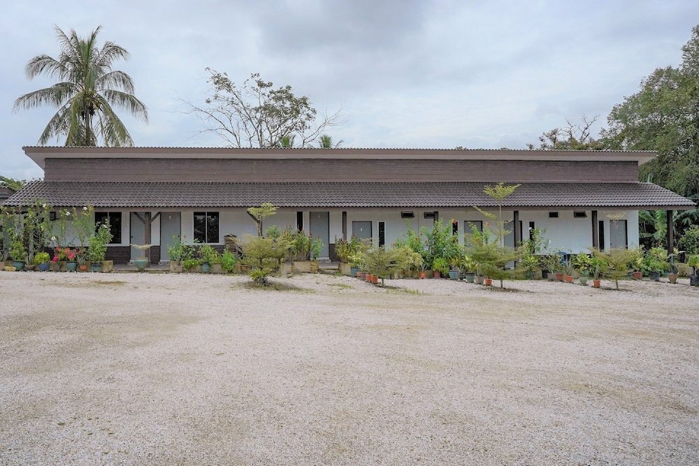 Hotel Oyo 90085 Crystal Sintok Chalet, State of Kedah, photo