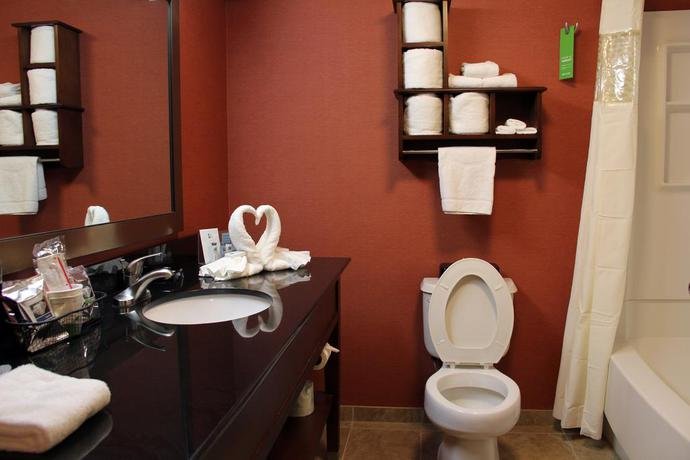 Фото Hampton Inn Helen