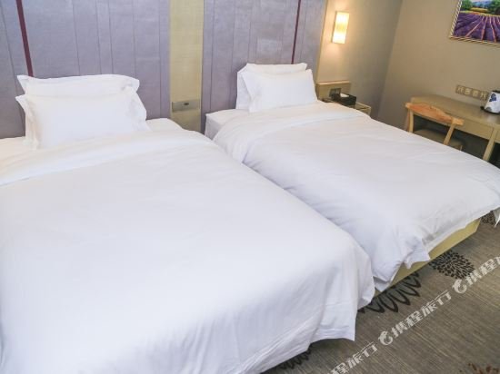 Фото Lavande Hotel Dalian North Station Huanan Plaza Branch